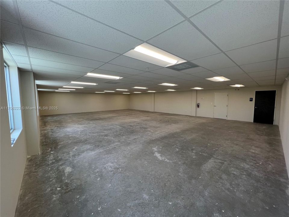 1,980 sq.ft. of Office Space. 1 bathroom inside