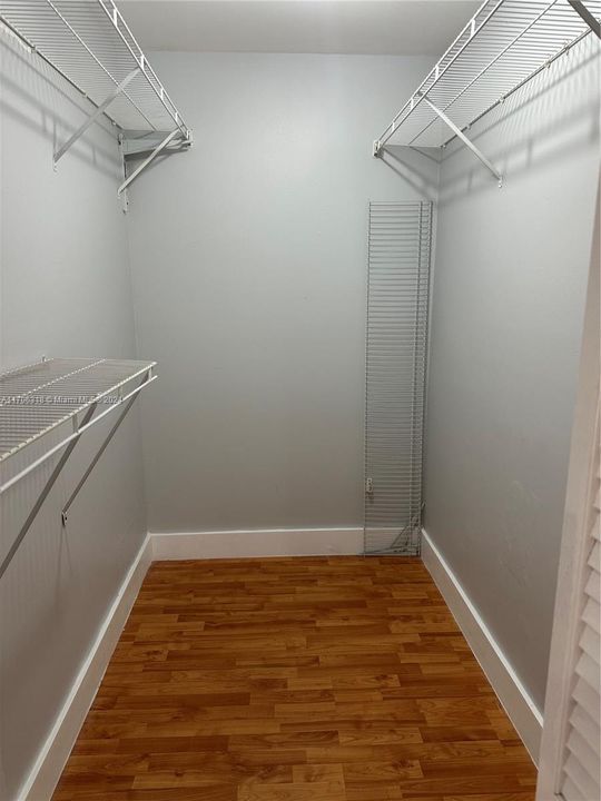 Walk In Closet