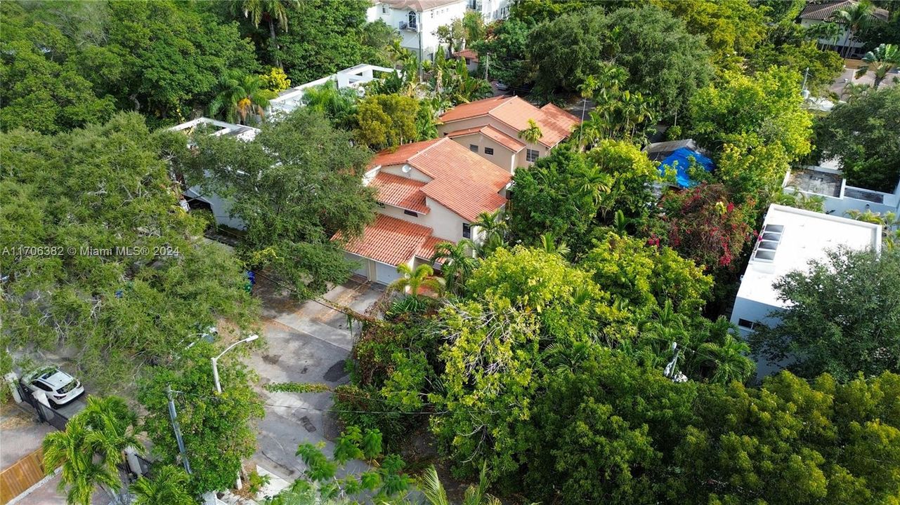 En Venta: $1,199,000 (3 camas, 2 baños, 1370 Pies cuadrados)