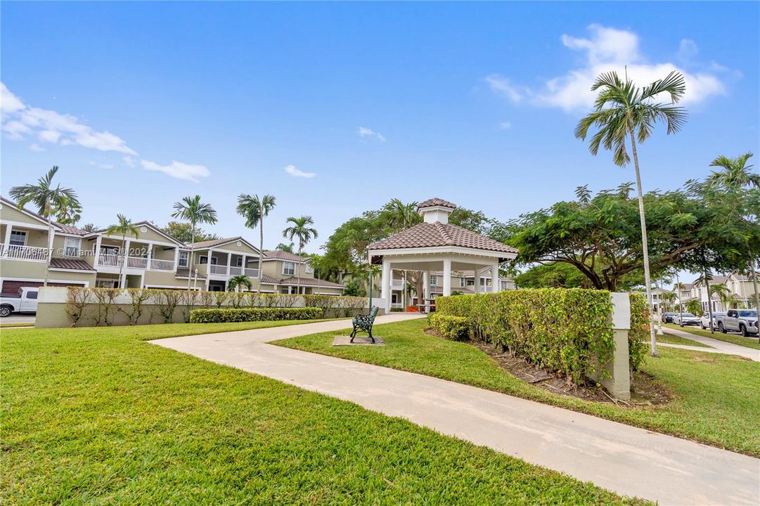 For Sale: $502,000 (3 beds, 2 baths, 1460 Square Feet)