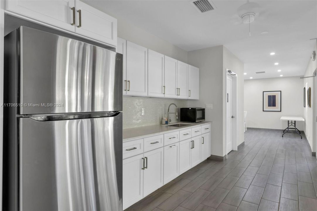 For Sale: $439,990 (3 beds, 2 baths, 1620 Square Feet)