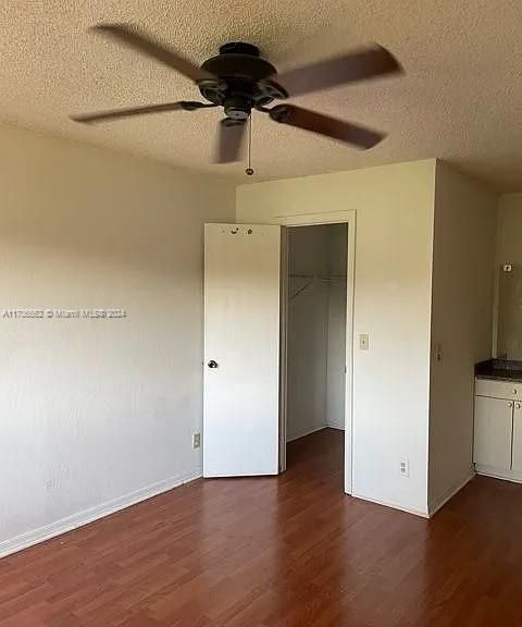 For Sale: $1,900 (2 beds, 1 baths, 912 Square Feet)