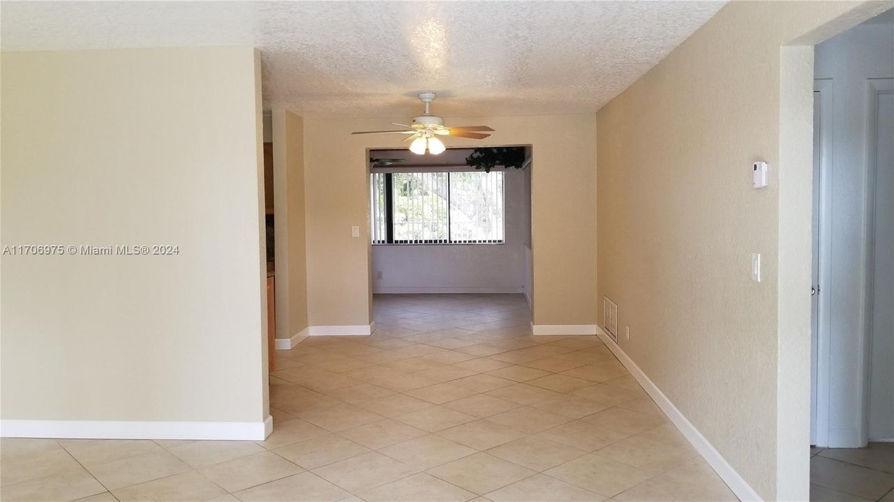 For Rent: $2,900 (2 beds, 2 baths, 1407 Square Feet)