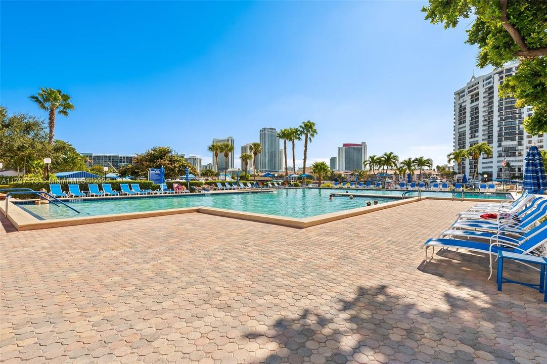 Main pool located on the bay