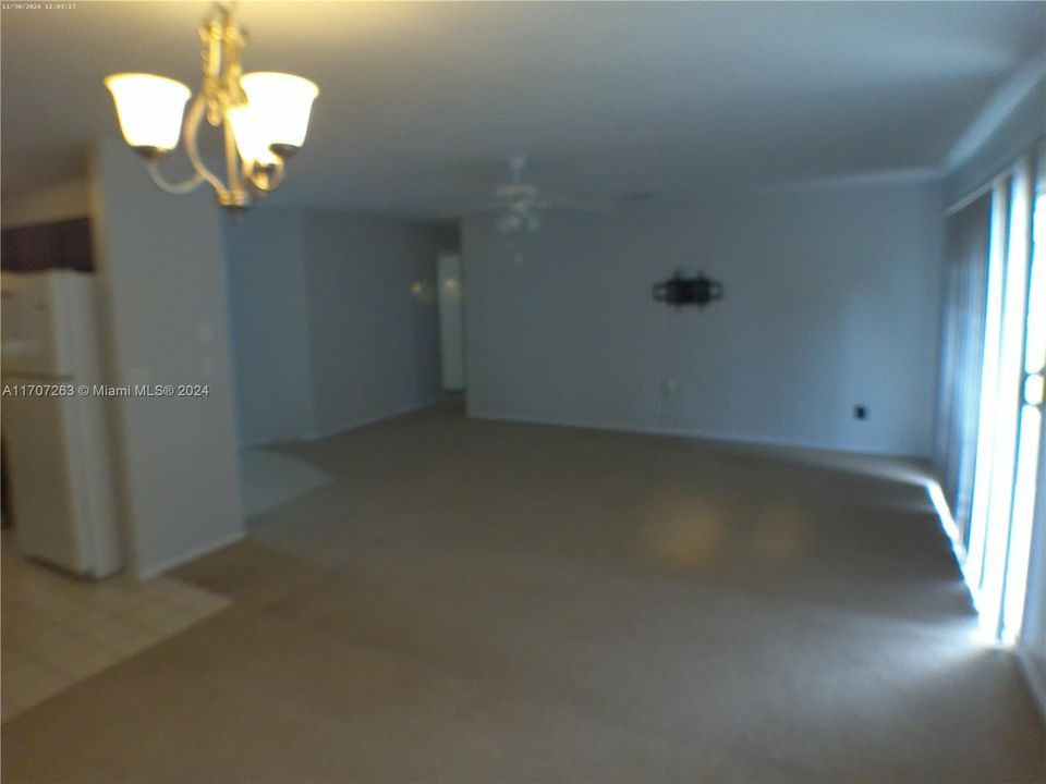 For Rent: $2,000 (3 beds, 2 baths, 1288 Square Feet)