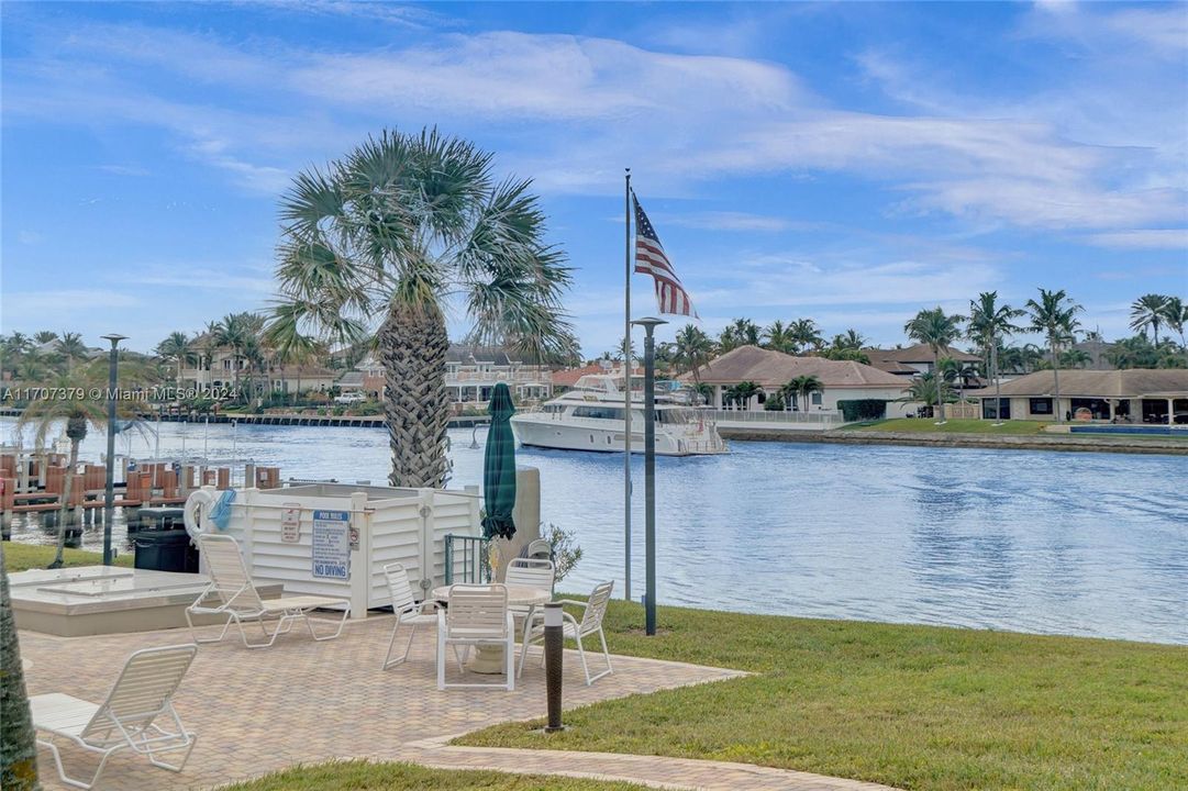 Boat Parade from the Intracoastal Pool