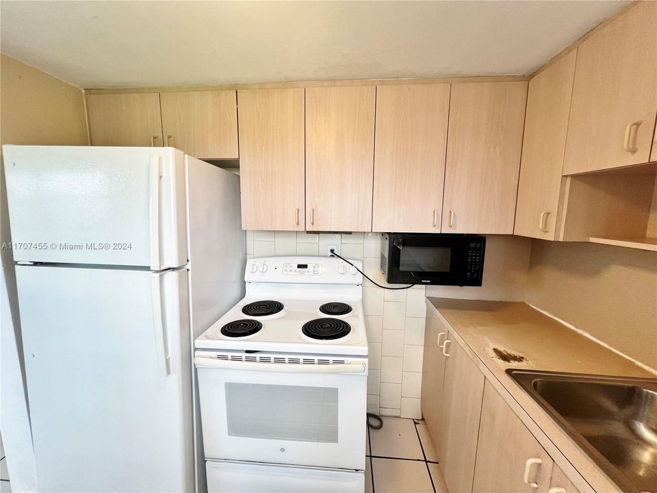 For Sale: $170,000 (1 beds, 1 baths, 0 Square Feet)