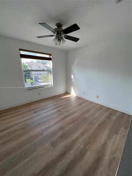 For Rent: $2,900 (3 beds, 2 baths, 1396 Square Feet)