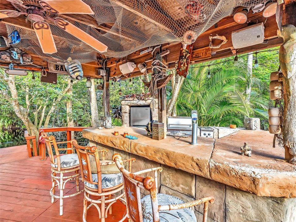 Tiki Bar and Summer Kitchen