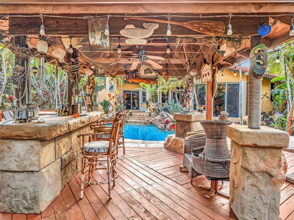 Tiki Bar