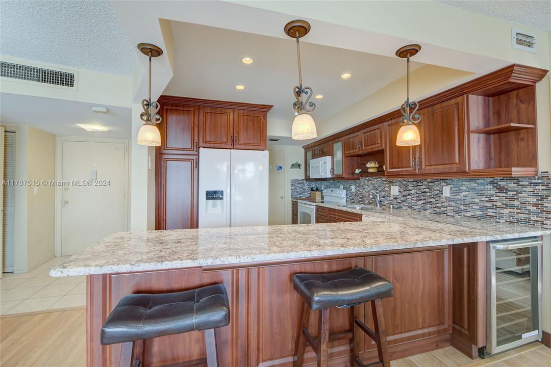 GRANITE COUNTERTOPS