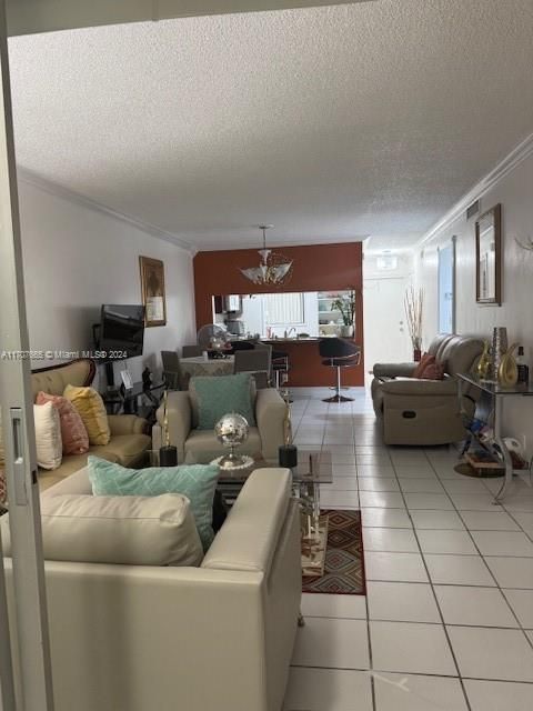 For Sale: $177,000 (2 beds, 2 baths, 920 Square Feet)