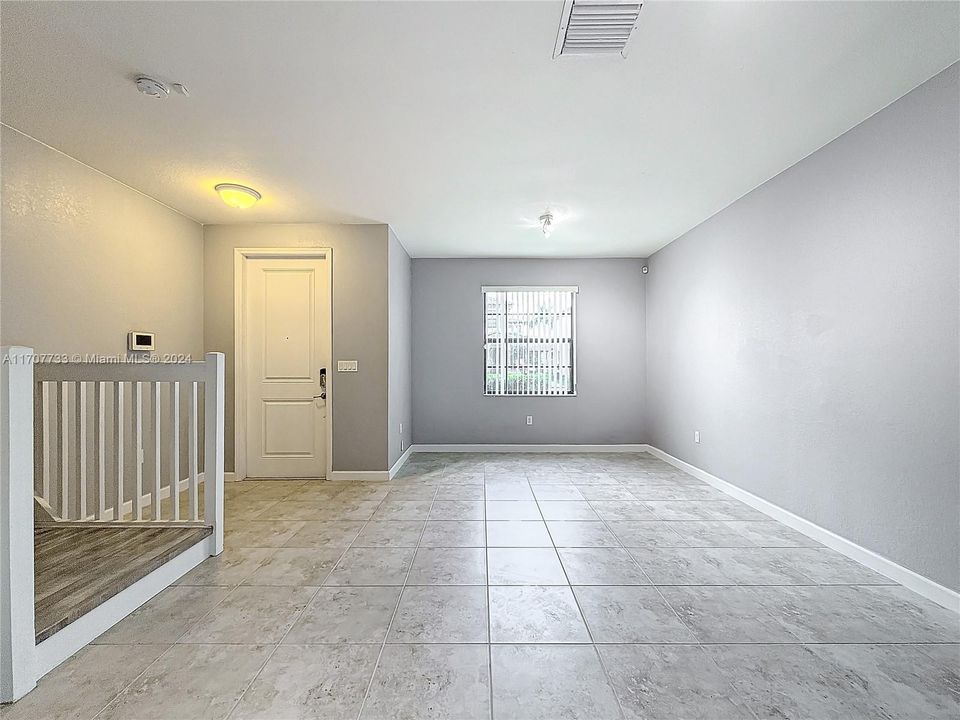 For Sale: $490,000 (3 beds, 2 baths, 1506 Square Feet)