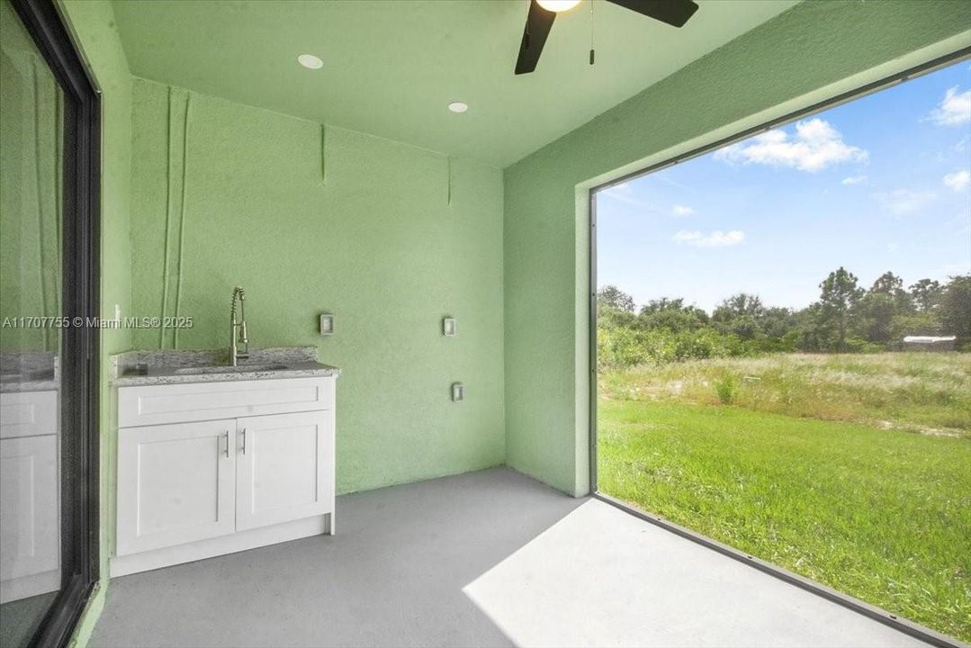 Outdoor kitchen space