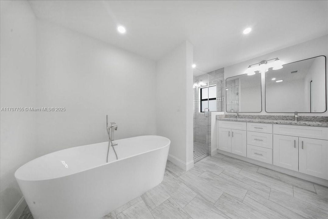 Primary MBR Bathroom