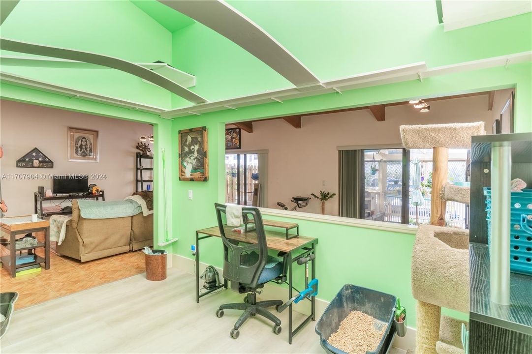 En Venta: $765,000 (2 camas, 2 baños, 1680 Pies cuadrados)