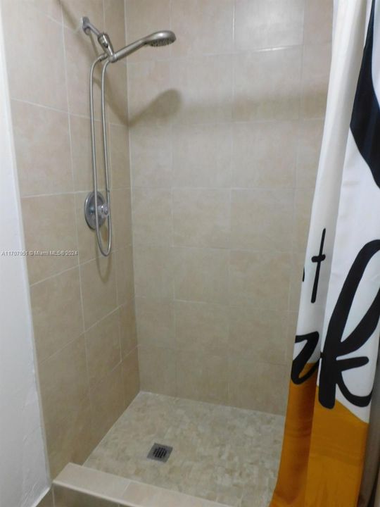 Refreshed standing shower.