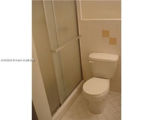 For Rent: $2,200 (2 beds, 2 baths, 750 Square Feet)