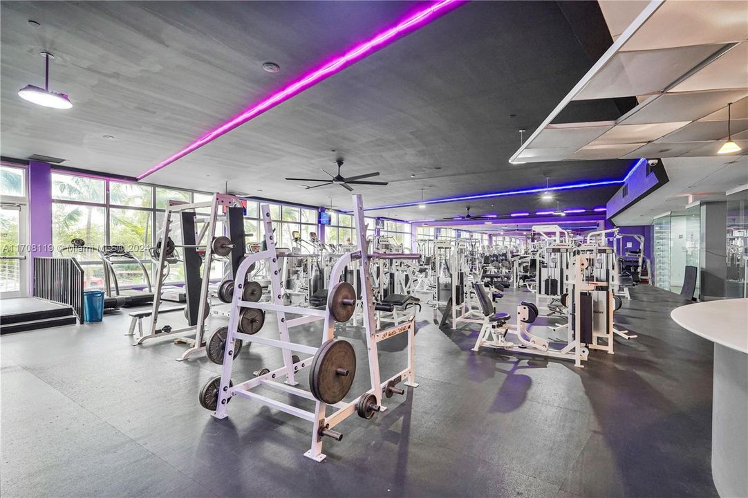 5000+ sq ft fitness center.