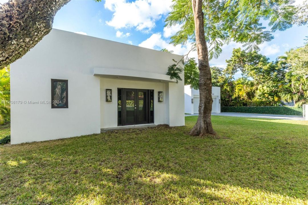 En Venta: $2,699,000 (4 camas, 4 baños, 3267 Pies cuadrados)