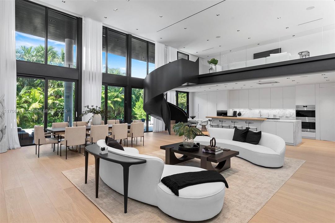 For Sale: $9,975,000 (6 beds, 9 baths, 5457 Square Feet)