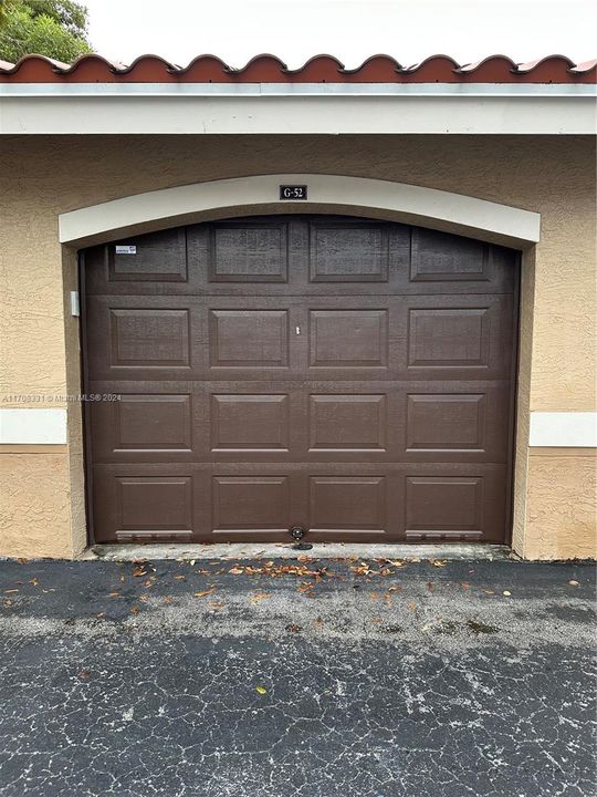 1 Garage included with Rental