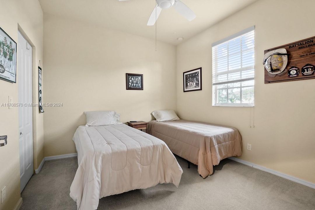 2nd Bedroom with Walk-In Closet