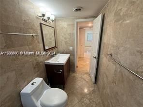 Active With Contract: $2,500 (2 beds, 2 baths, 924 Square Feet)