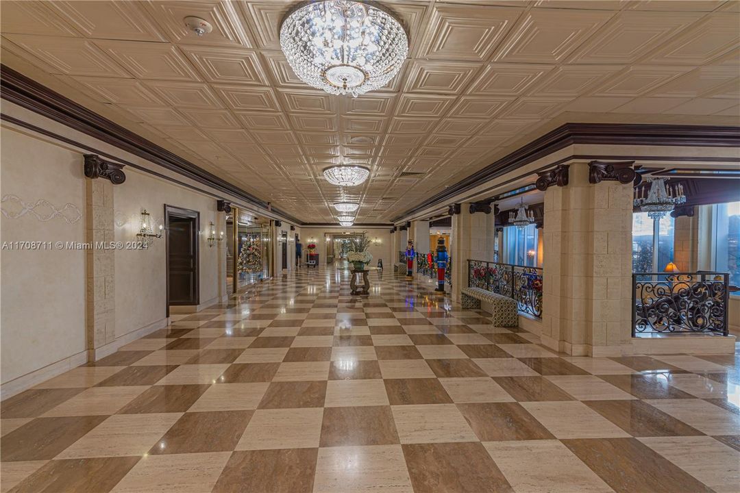 MAIN LOBBY ENTRANCE