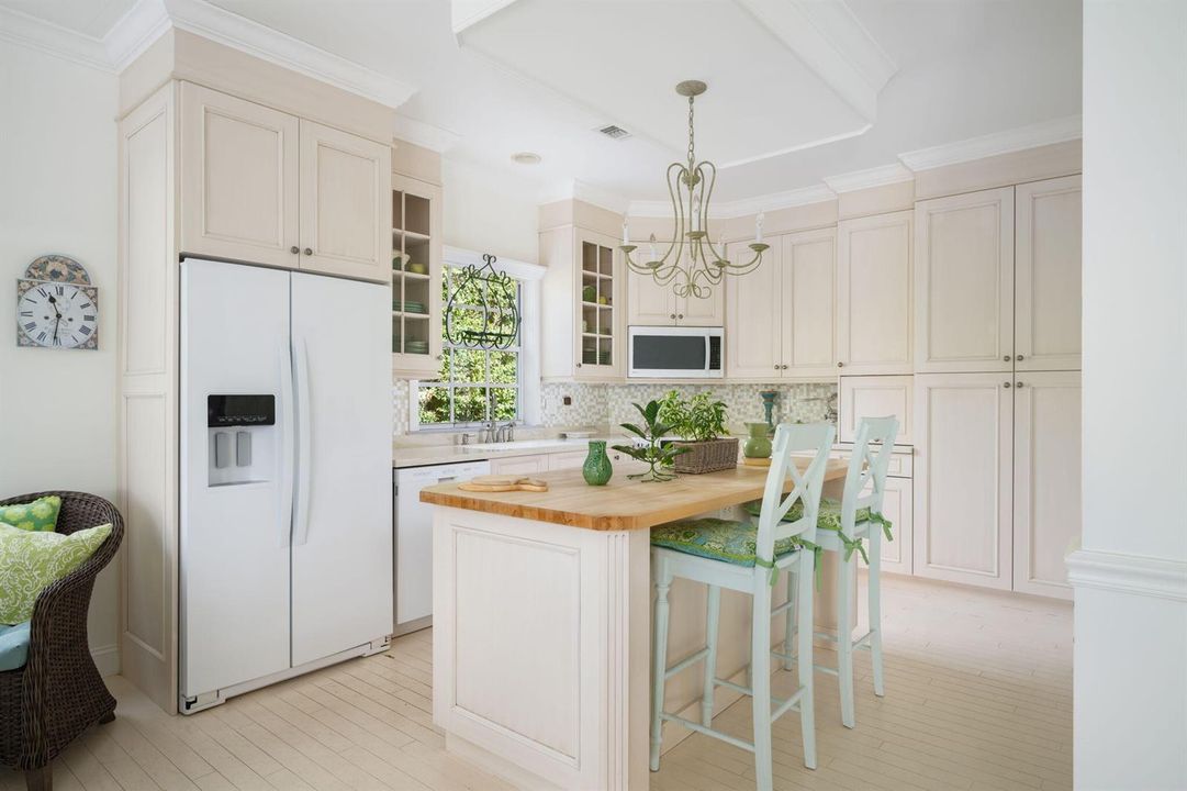17-web-or-mls-3645 Ocean Dr-17