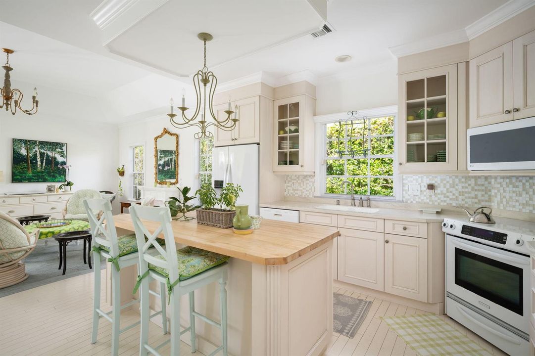 20-web-or-mls-3645 Ocean Dr-20