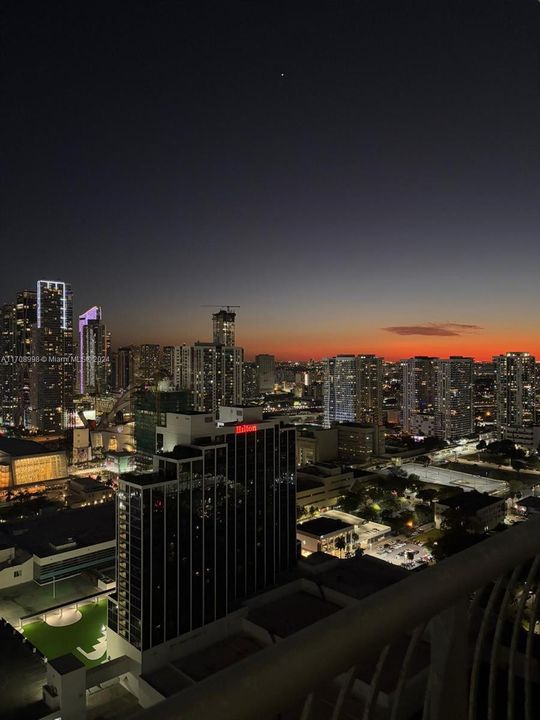 Недавно арендовано: $2,250 (0 спален, 1 ванн, 503 Квадратных фут)