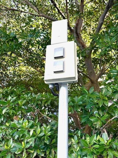 待售: $269,000 (没有数据)