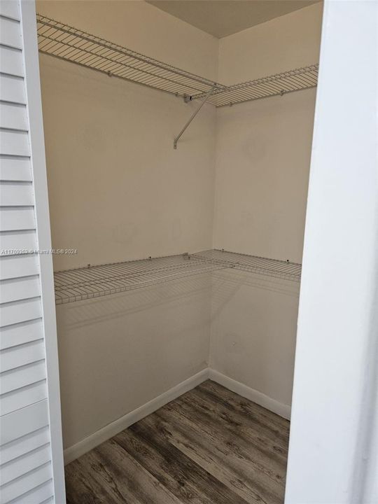 最近租的: $2,050 (2 贝兹, 2 浴室, 960 平方英尺)