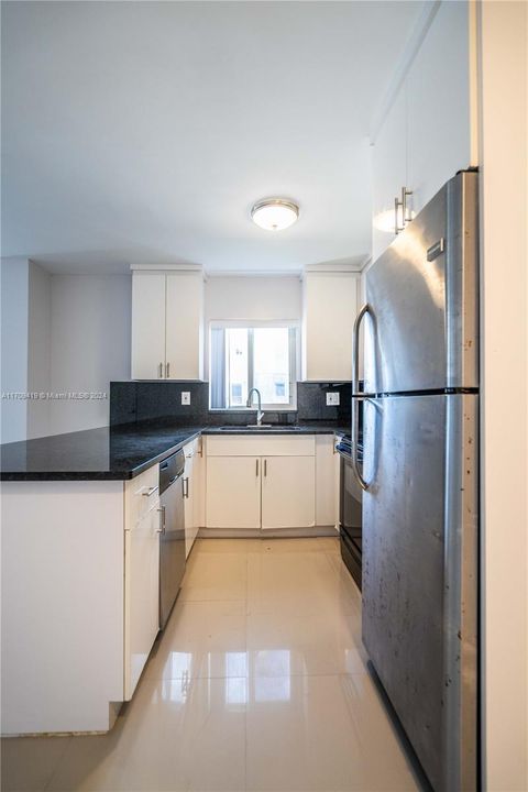 Recently Rented: $2,000 (1 beds, 1 baths, 0 Square Feet)