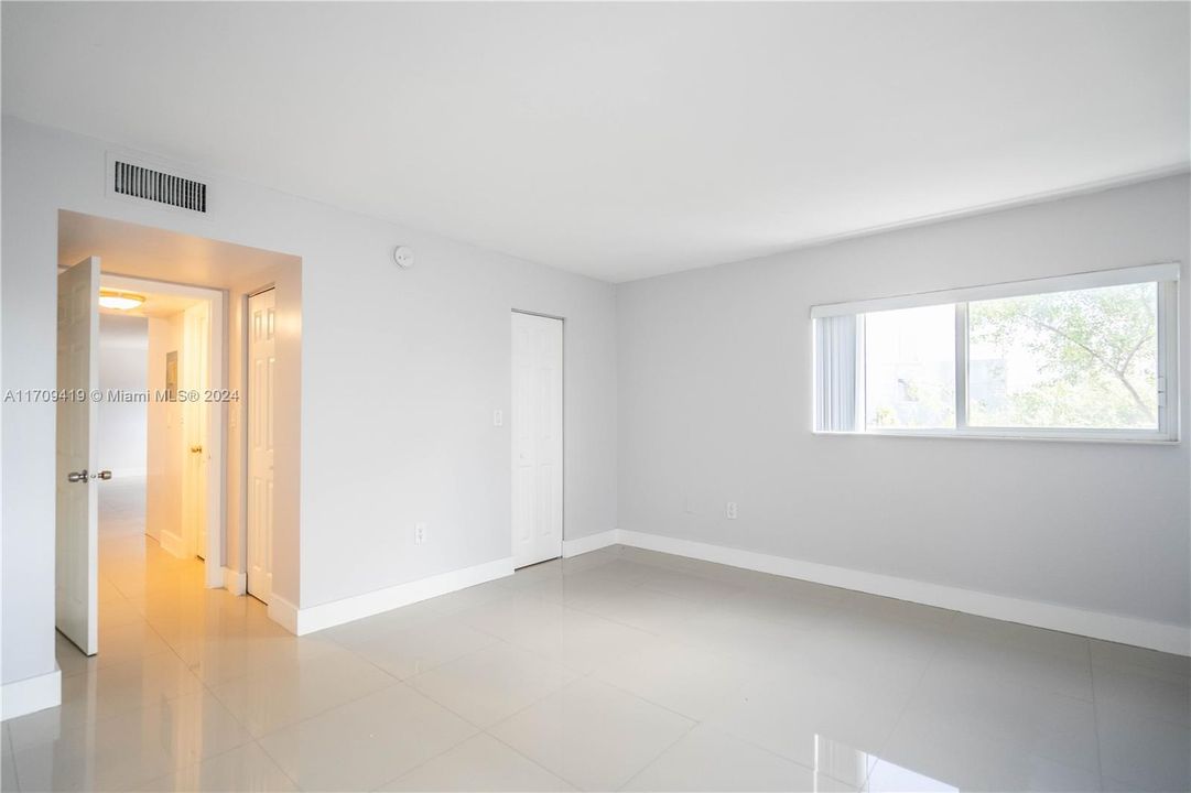 Recently Rented: $2,000 (1 beds, 1 baths, 0 Square Feet)