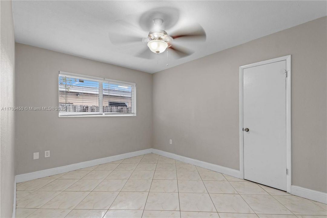 For Sale: $469,900 (3 beds, 2 baths, 1537 Square Feet)