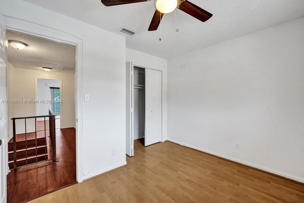 For Sale: $339,000 (3 beds, 2 baths, 1865 Square Feet)