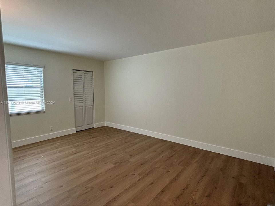 For Rent: $2,000 (2 beds, 2 baths, 1044 Square Feet)