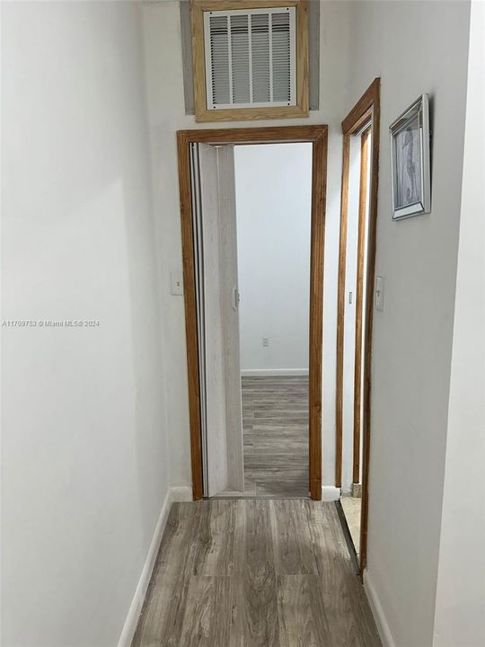 В аренду: $1,400 (1 спален, 1 ванн, 1690 Квадратных фут)