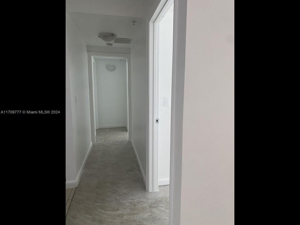 For Rent: $2,600 (3 beds, 2 baths, 1140 Square Feet)