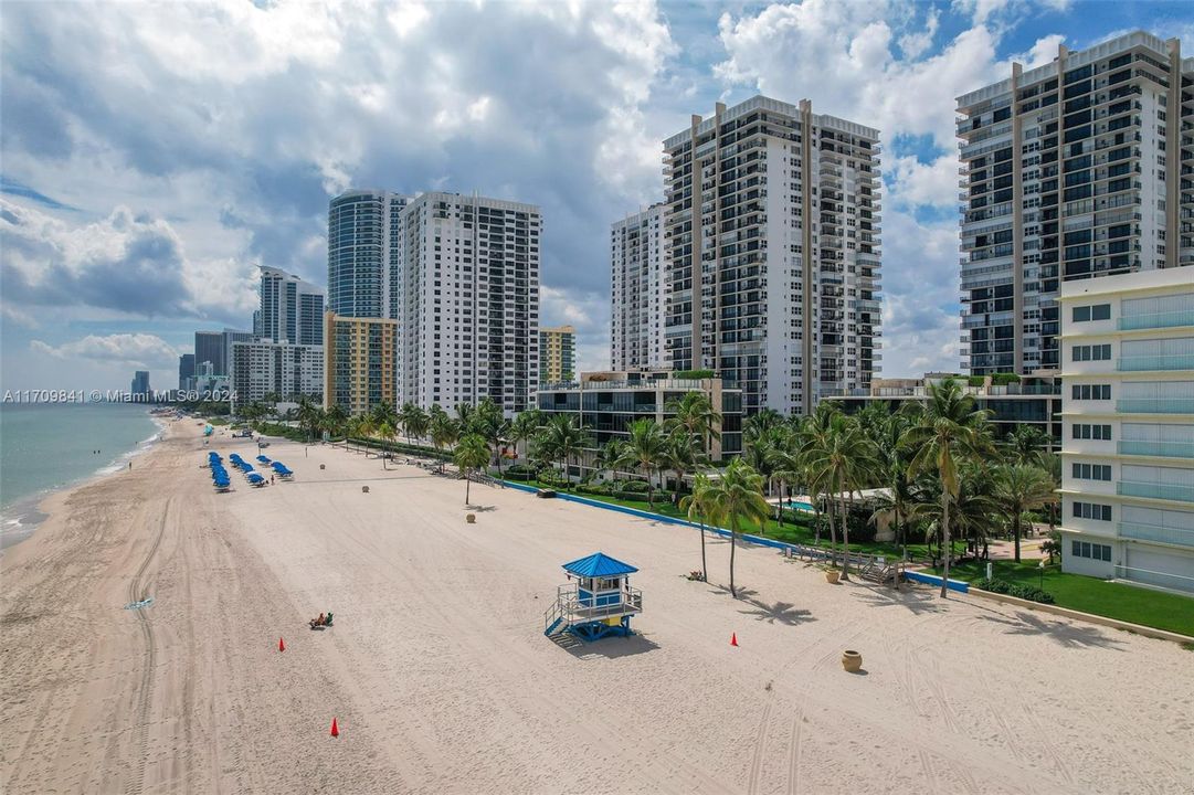 For Sale: $3,450,000 (3 beds, 3 baths, 2606 Square Feet)