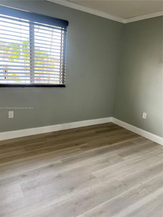 For Rent: $3,100 (3 beds, 2 baths, 1462 Square Feet)