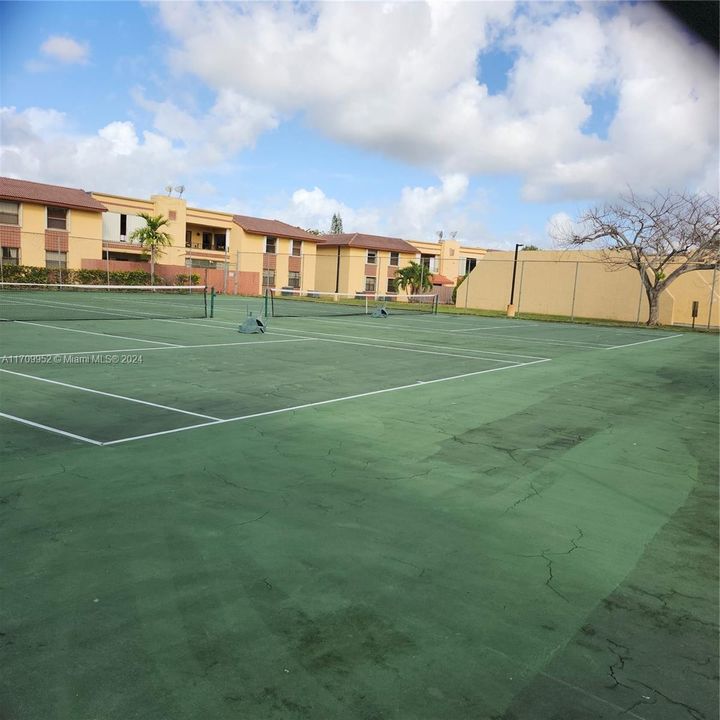 Tennis Courts