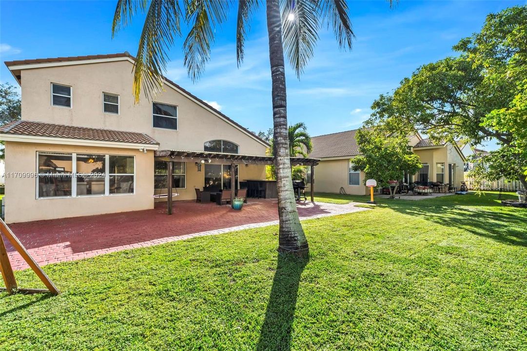 : $750,000 (4 beds, 2 baths, 2105 Square Feet)