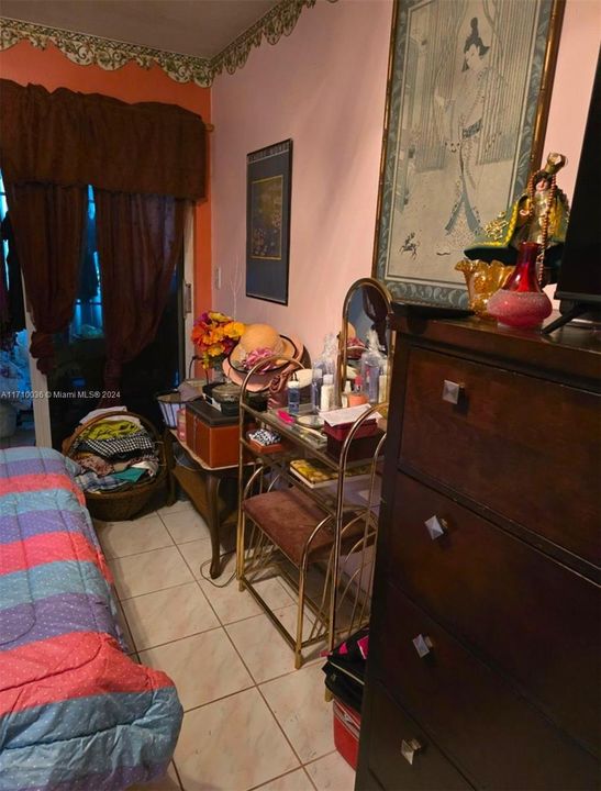 En Venta: $310,000 (2 camas, 2 baños, 926 Pies cuadrados)