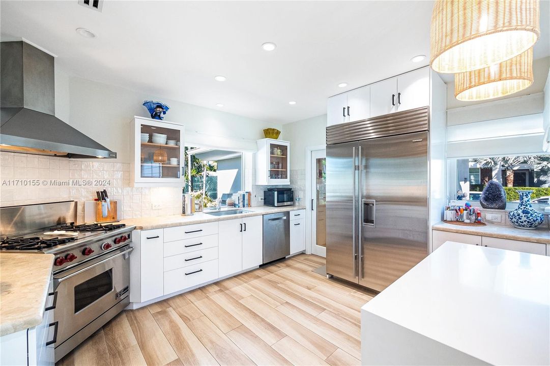 For Sale: $4,250,000 (4 beds, 2 baths, 2093 Square Feet)