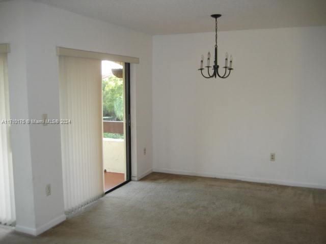 Recently Rented: $2,600 (3 beds, 2 baths, 1150 Square Feet)