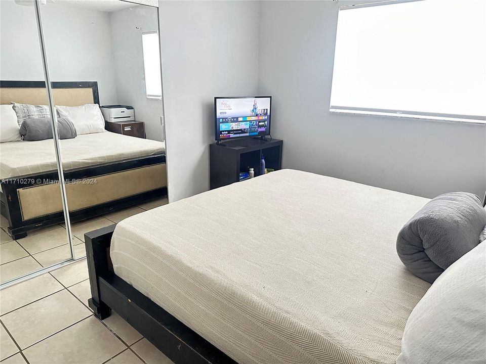 En Venta: $229,000 (2 camas, 2 baños, 920 Pies cuadrados)