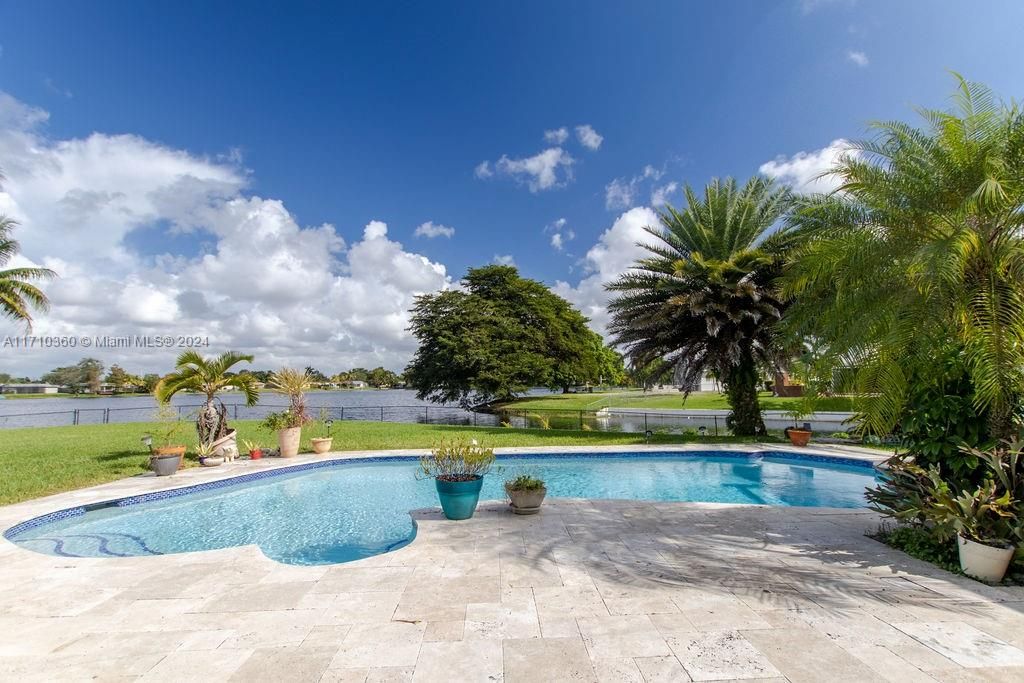 HEART SHAPE POOL FACING AMAZING WATER VIEWS